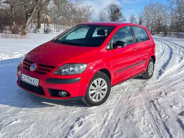 Volkswagen Golf Plus - фото 1