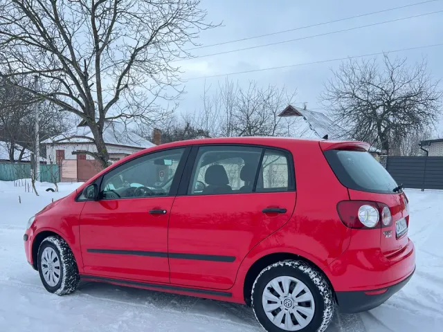 Volkswagen Golf Plus - фото 3