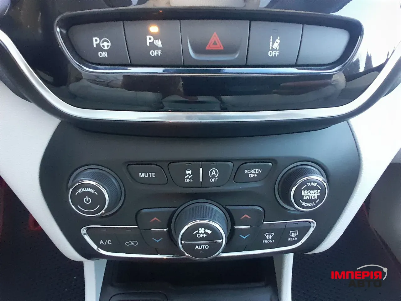 Jeep Cherokee - фото 56