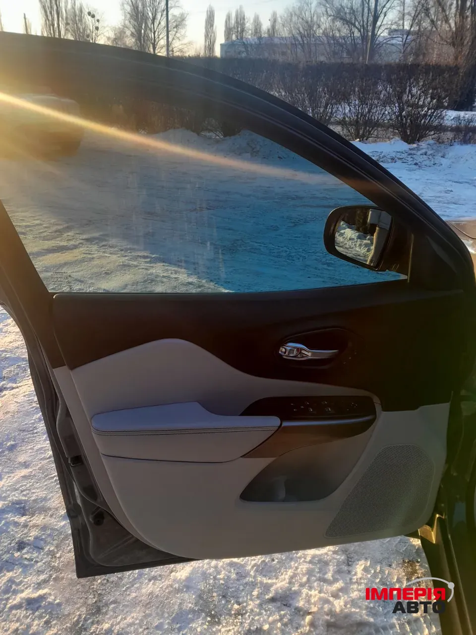 Jeep Cherokee - фото 24