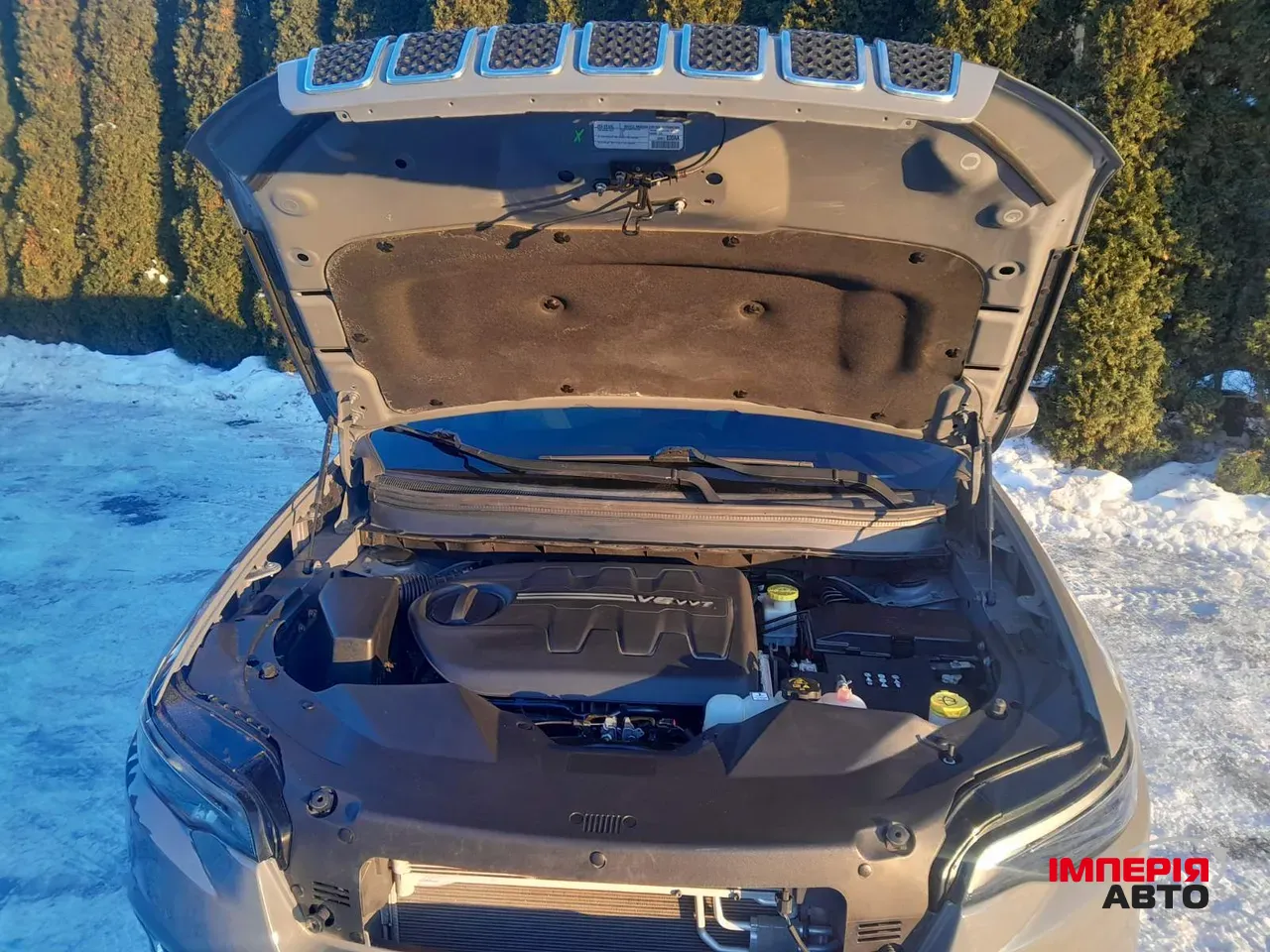 Jeep Cherokee - фото 14