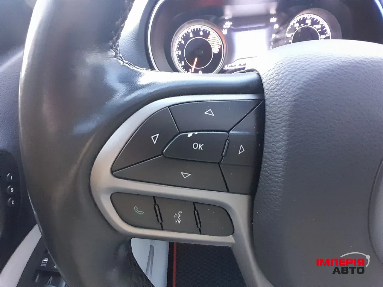 Jeep Cherokee - фото 48