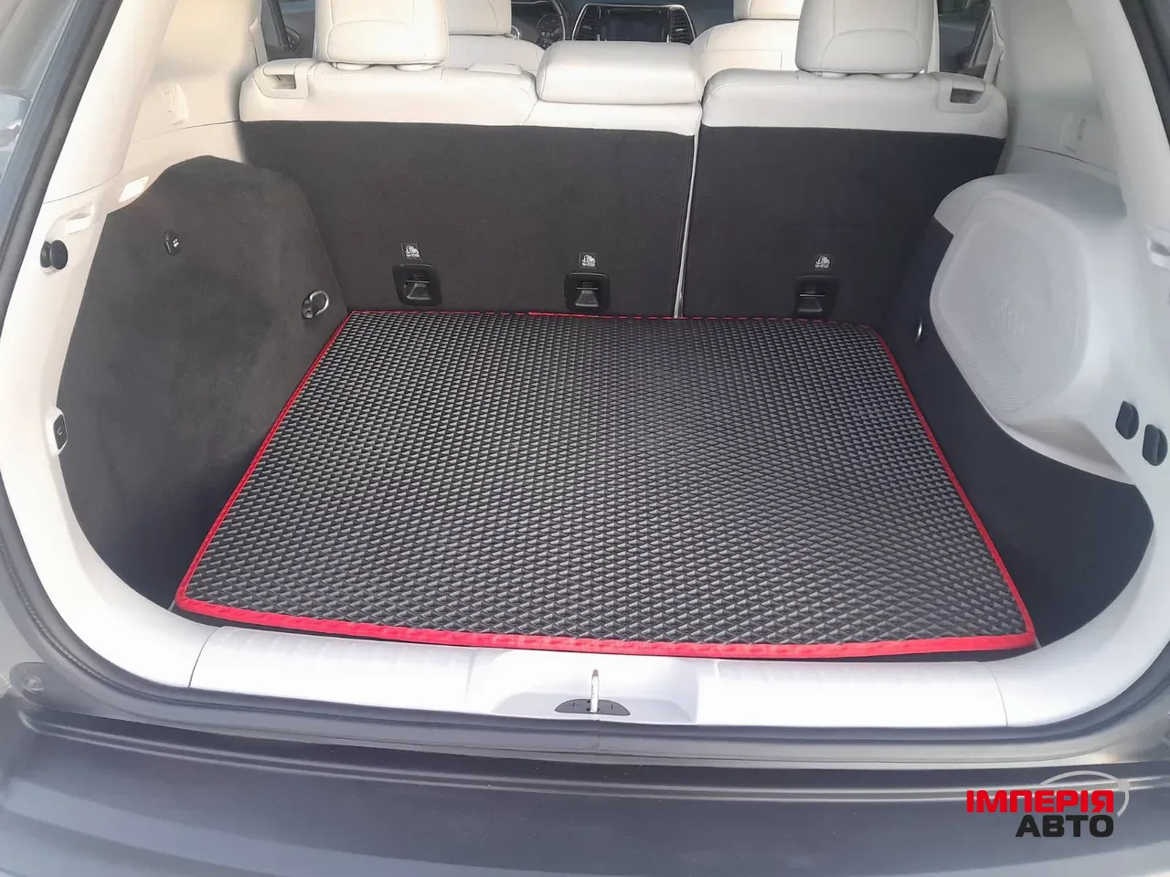 Jeep Cherokee - фото 70