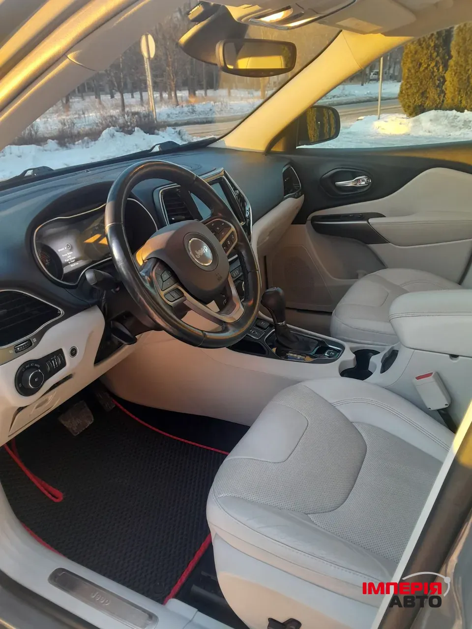 Jeep Cherokee - фото 29