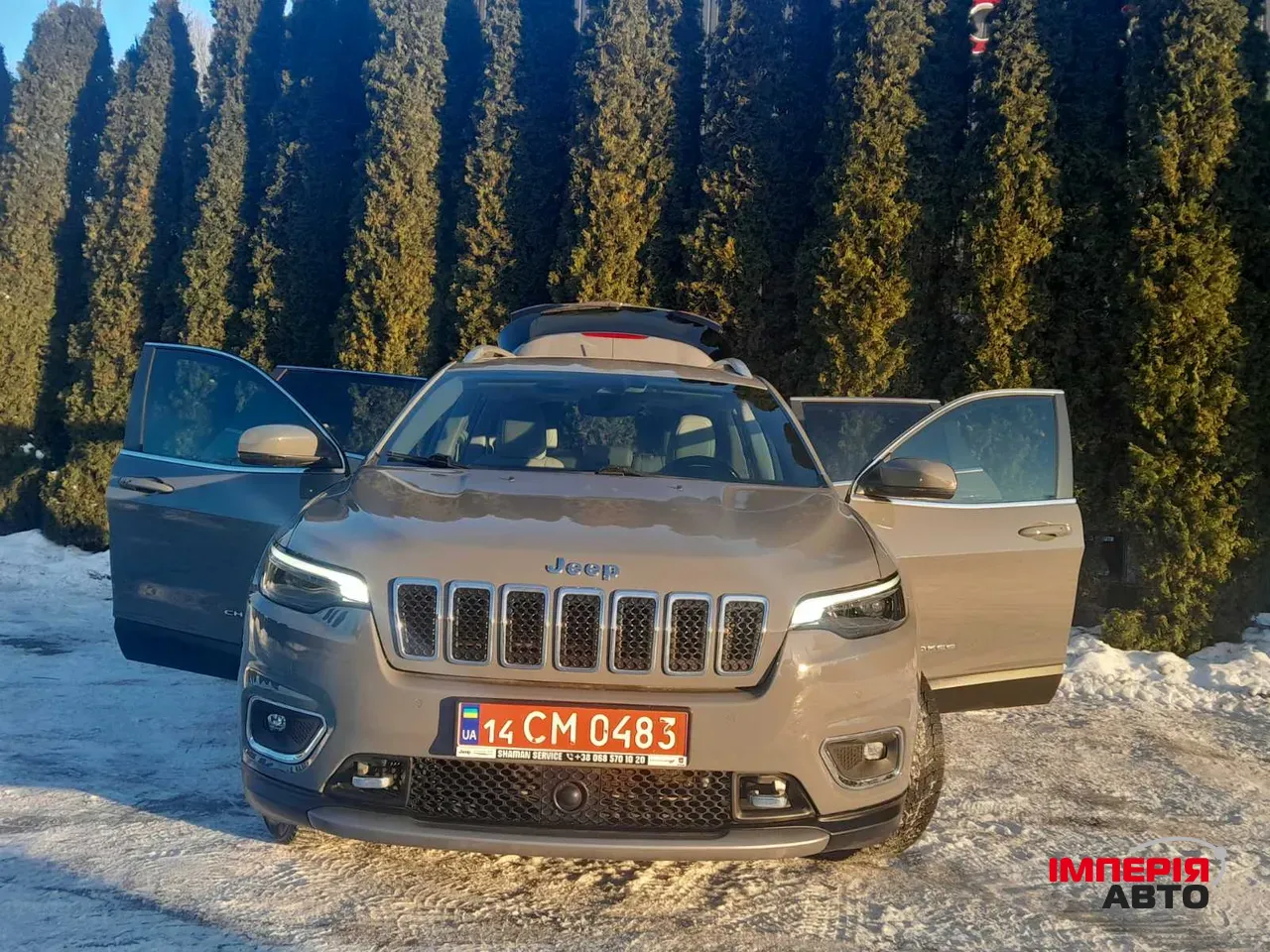 Jeep Cherokee - фото 8