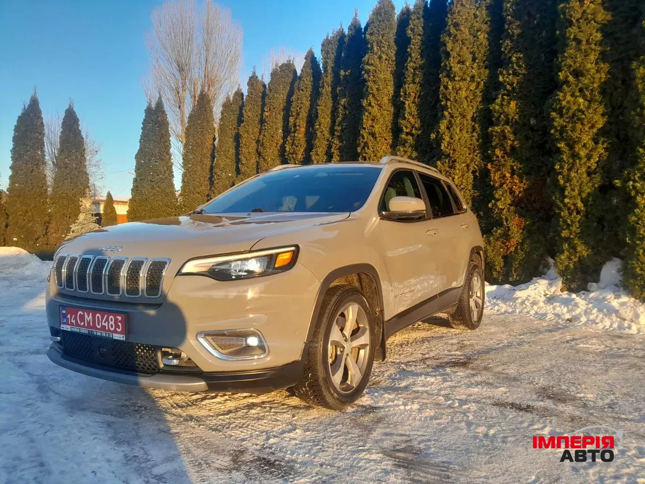 Jeep Cherokee - фото 7