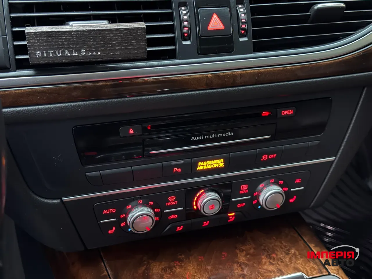 Audi A6 - фото 46