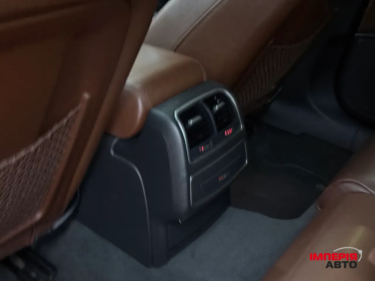 Audi A6 - фото 56