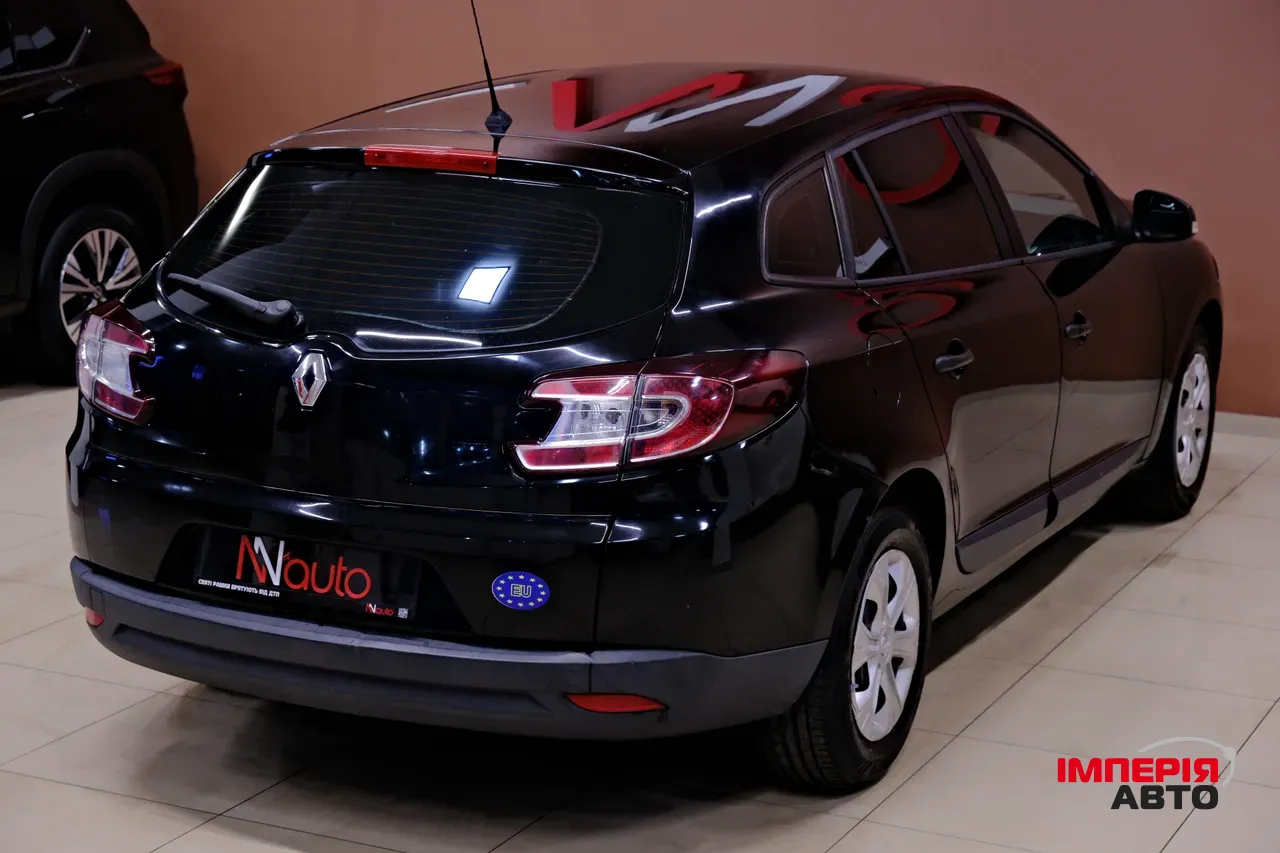 Renault Megane - фото 5