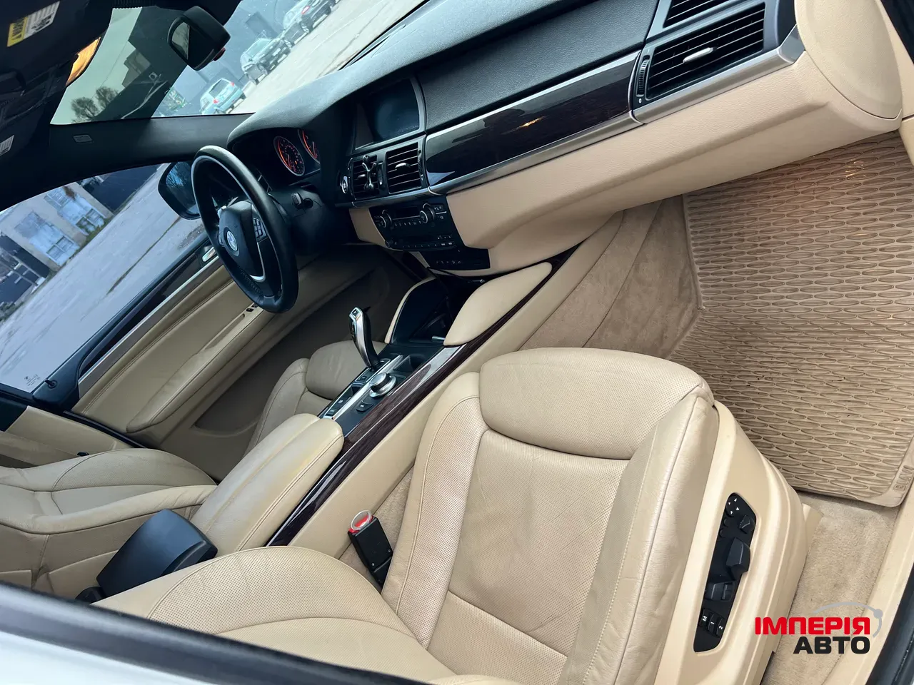 BMW X6 - фото 10