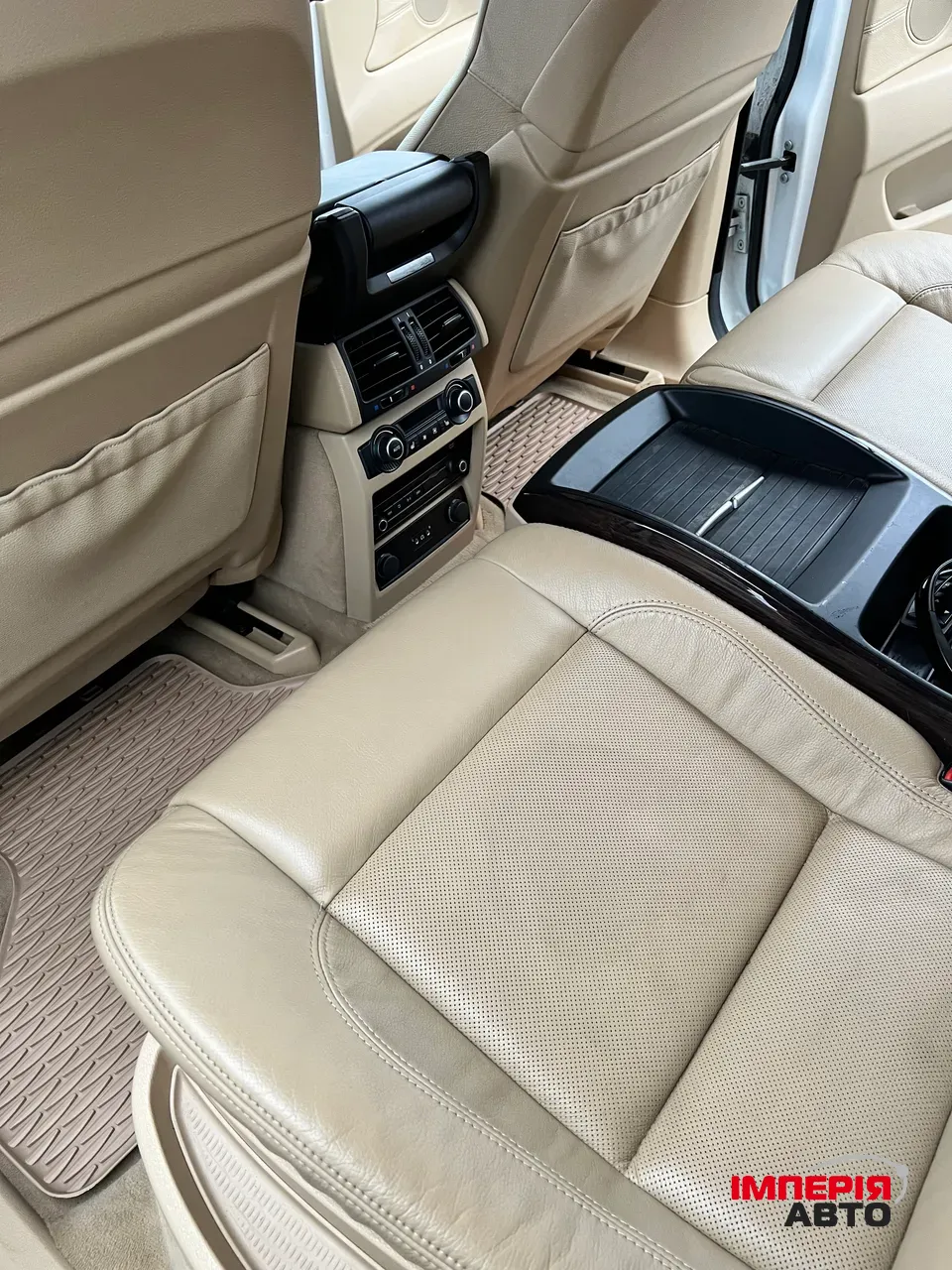 BMW X6 - фото 17