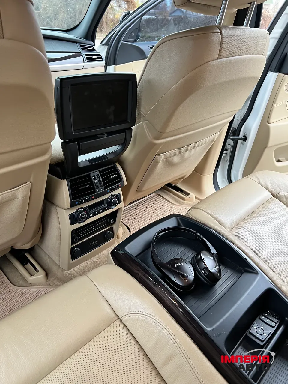 BMW X6 - фото 18