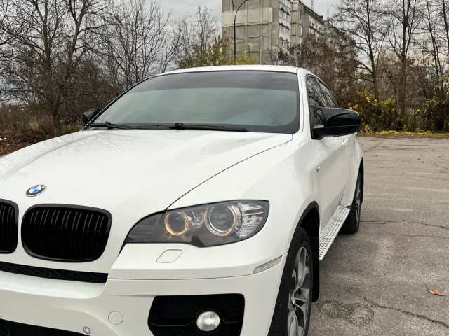 BMW X6 - фото 2