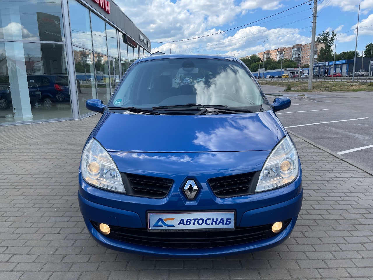 Renault Scenic - фото 6