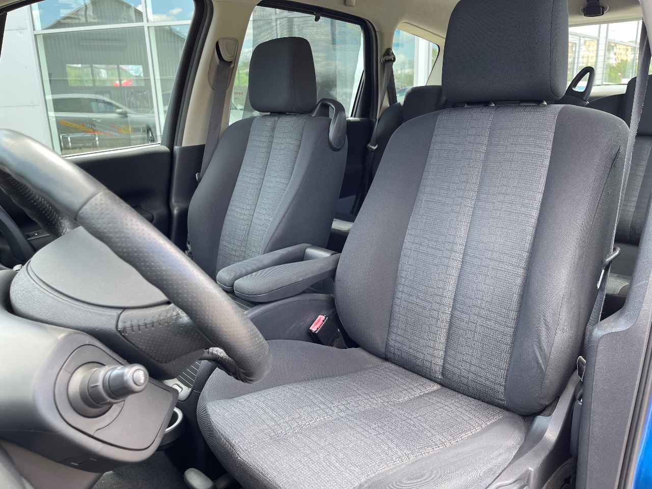 Renault Scenic - фото 12