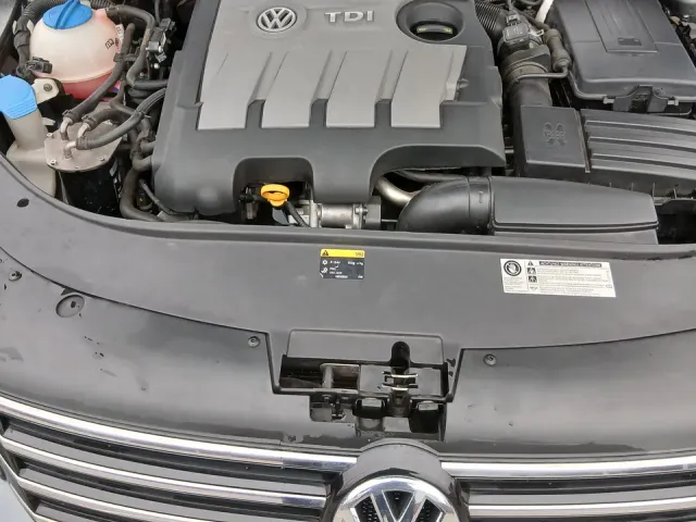 Volkswagen Passat - фото 5