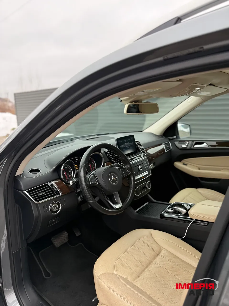 Mercedes-Benz GLS - фото 23