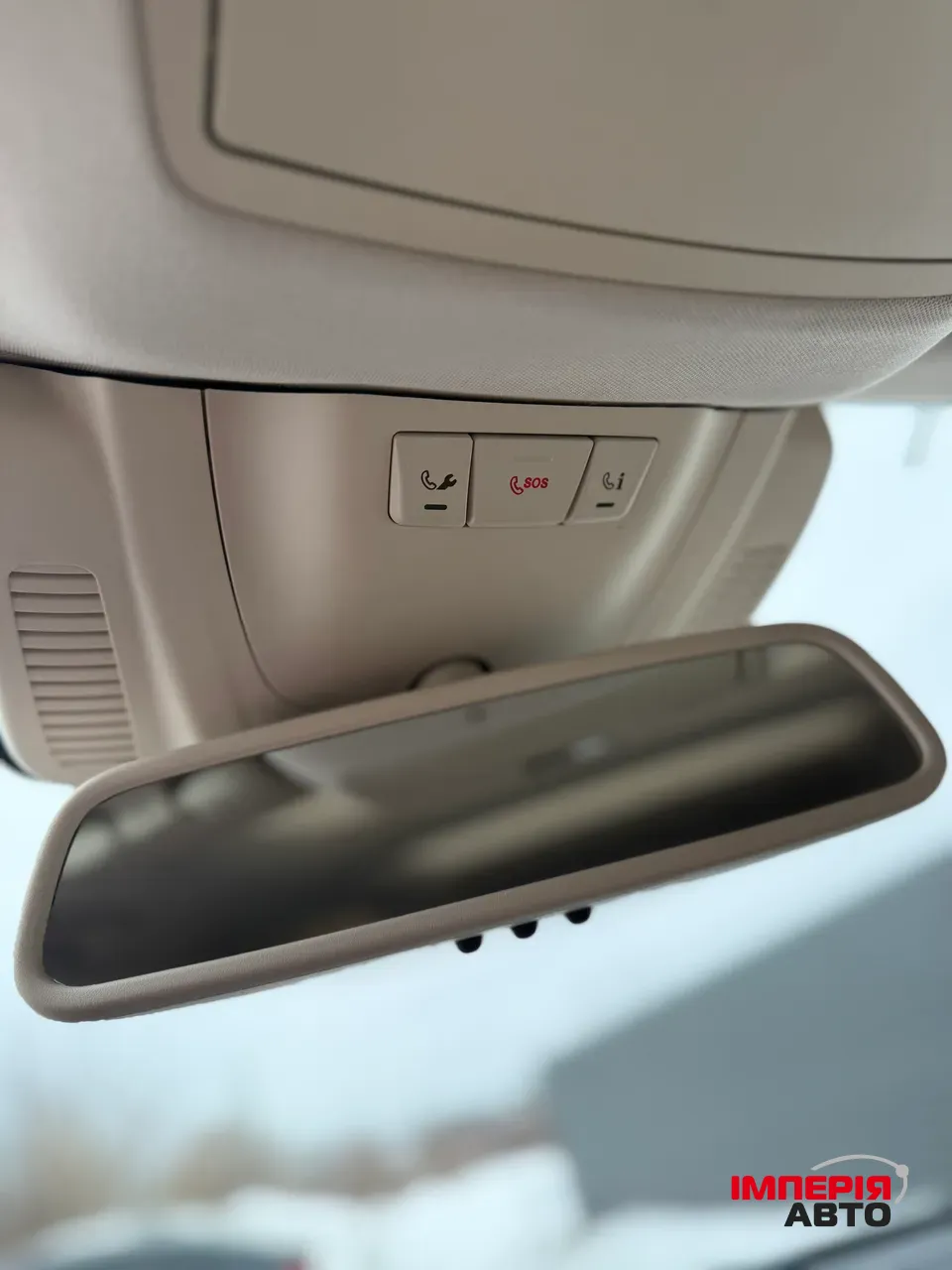 Mercedes-Benz GLS - фото 30