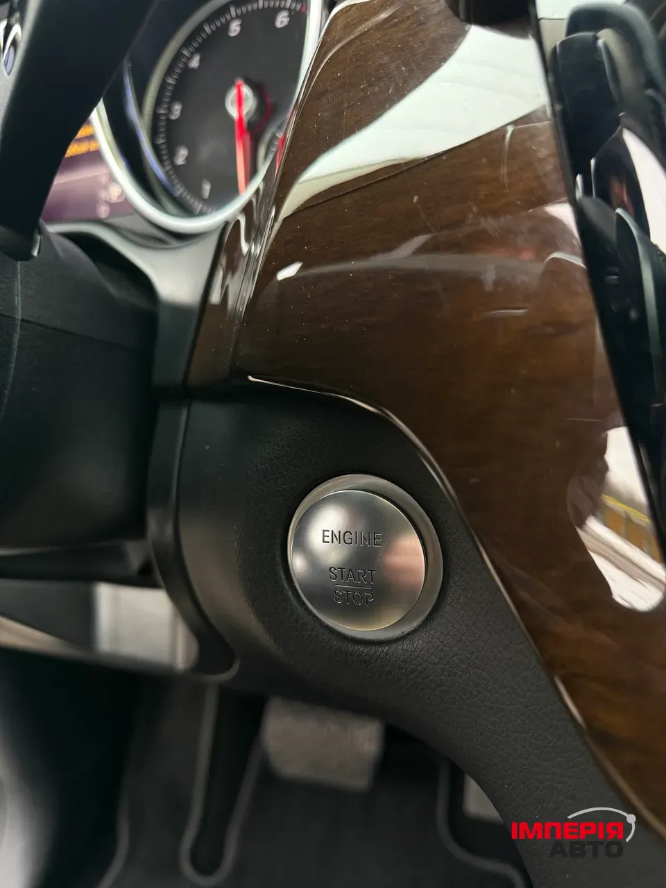 Mercedes-Benz GLS - фото 26