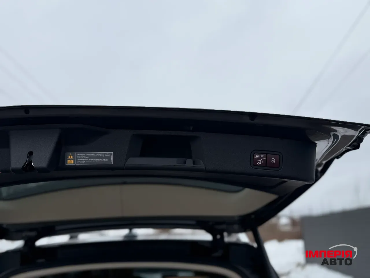 Mercedes-Benz GLS - фото 9