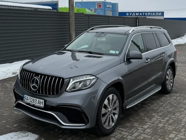 Mercedes-Benz GLS - фото 5