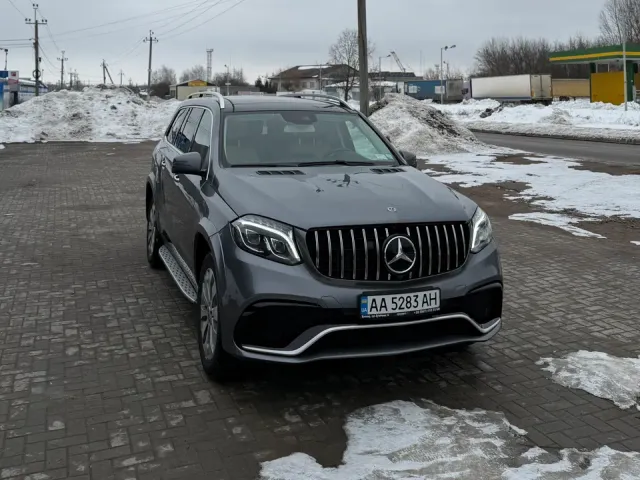 Mercedes-Benz GLS - фото 3