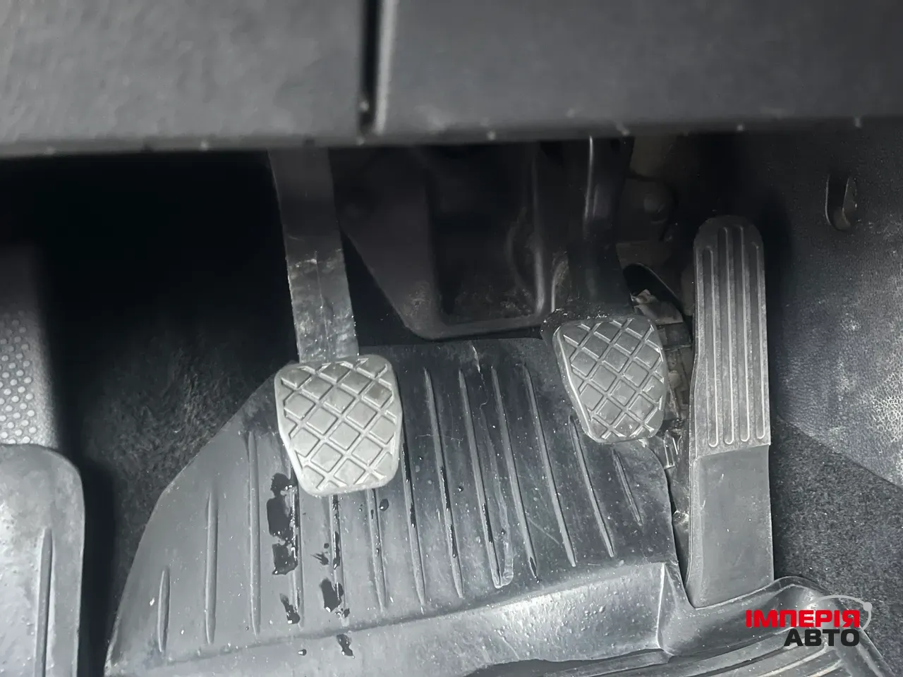 Volkswagen Golf - фото 19