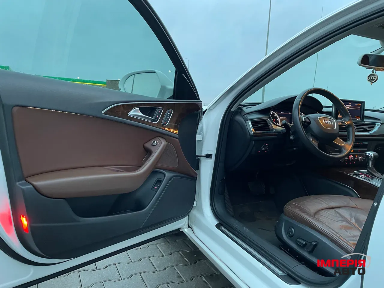 Audi A6 - фото 9