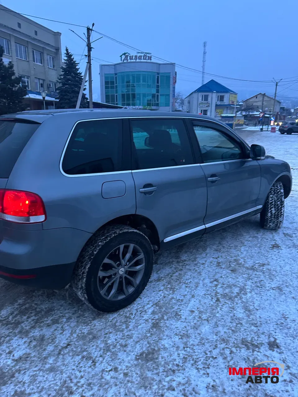 Volkswagen Touareg - фото 4