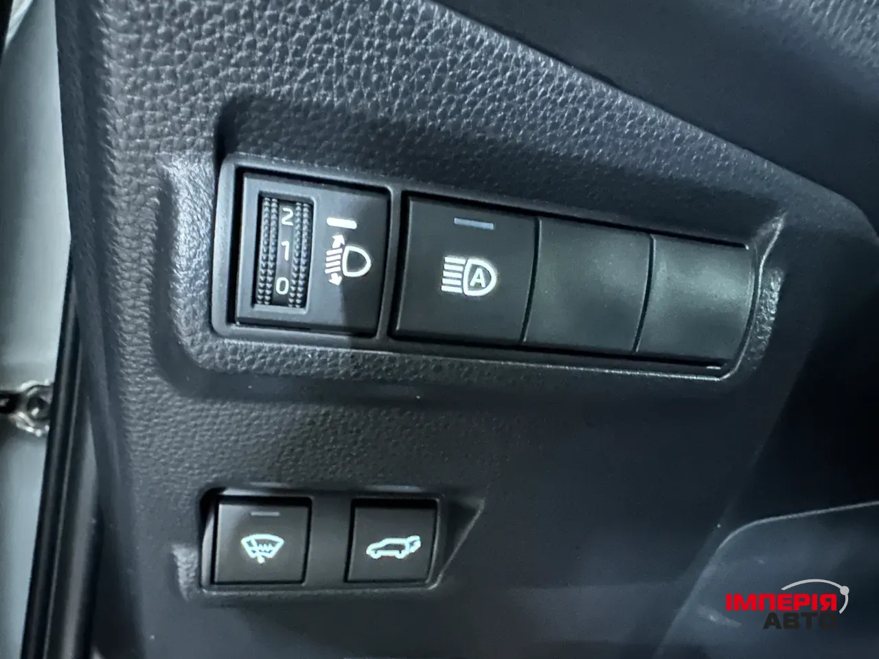 Toyota Corolla Cross - фото 18