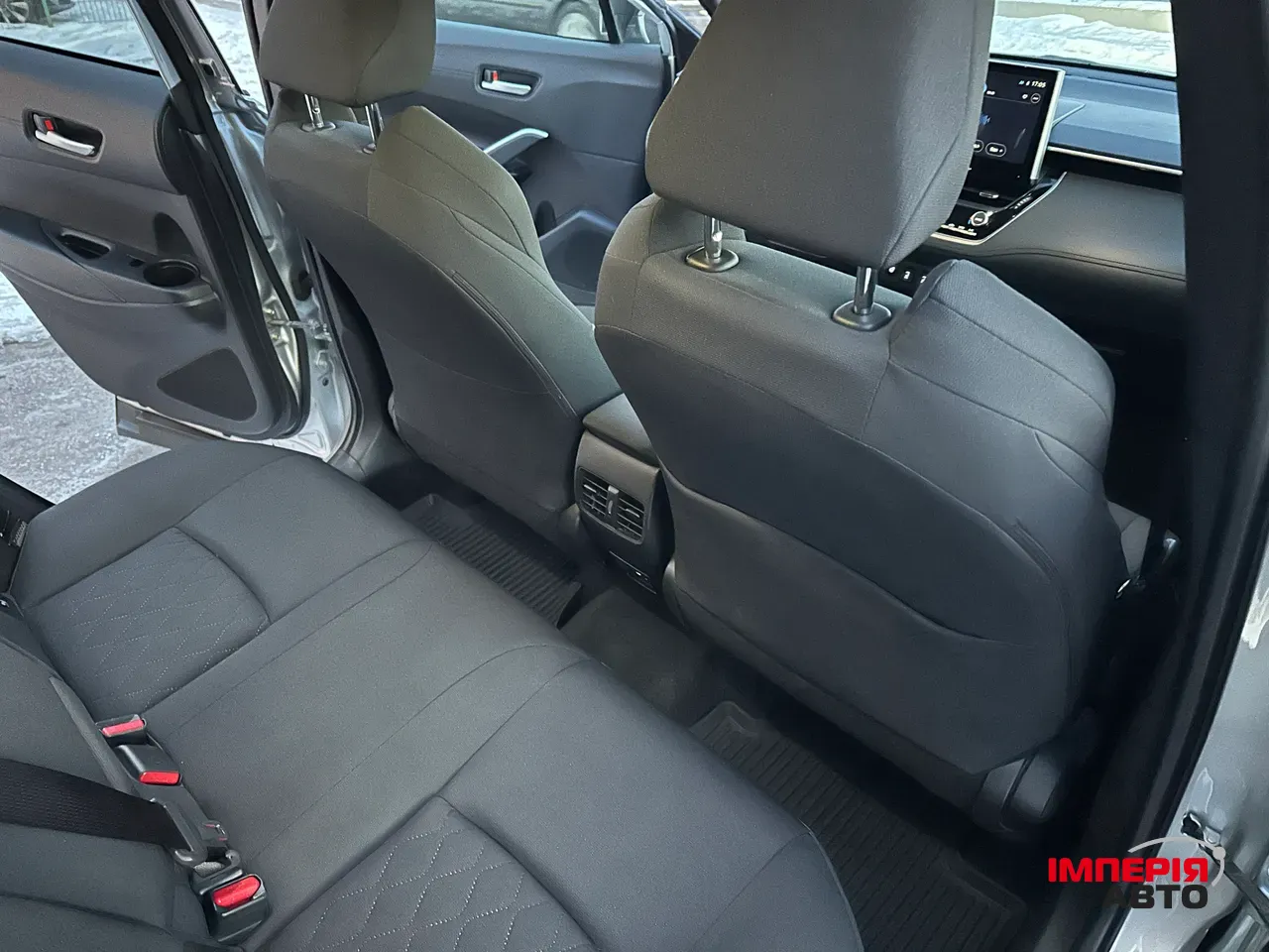 Toyota Corolla Cross - фото 10