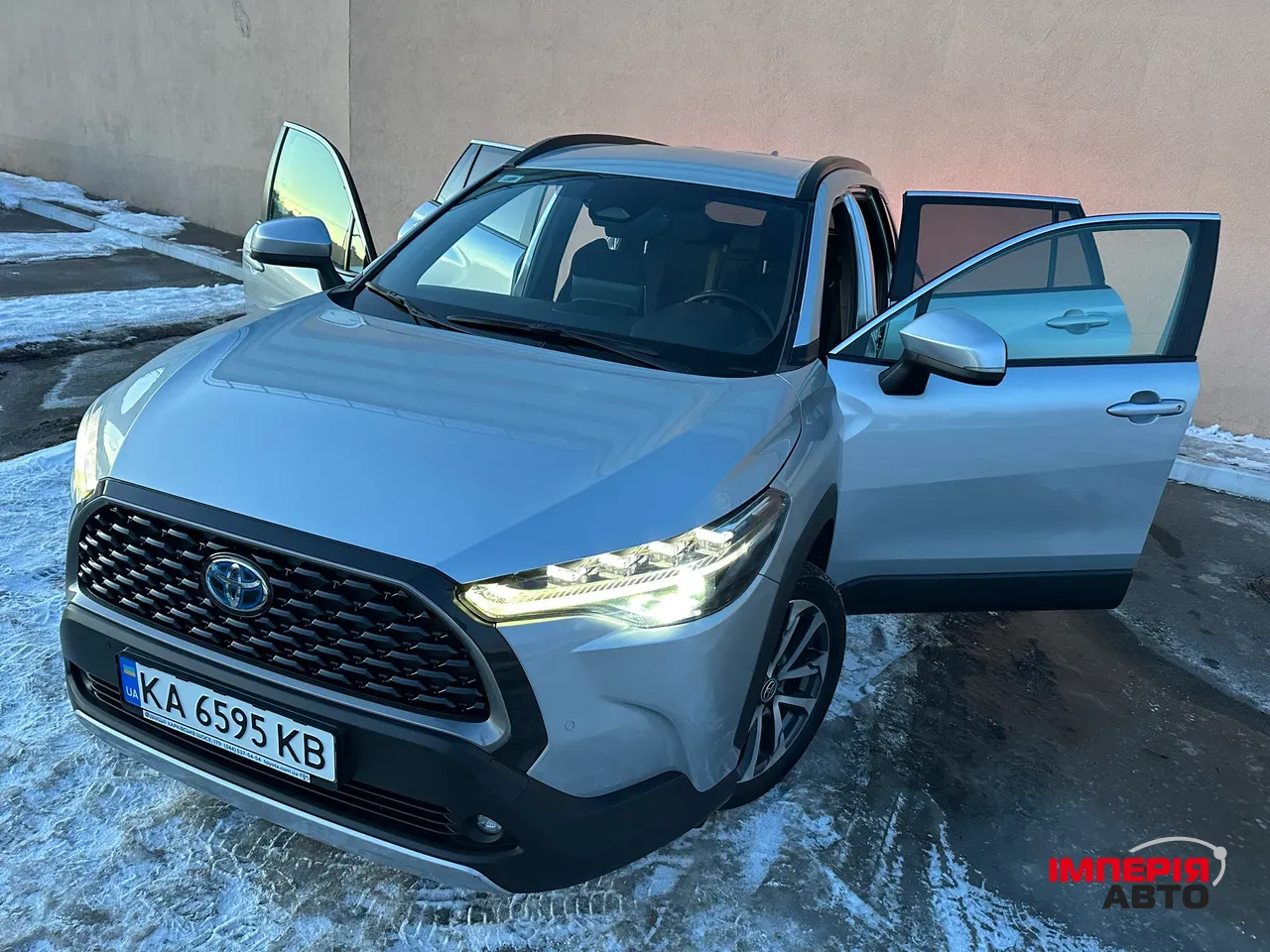 Toyota Corolla Cross - фото 28