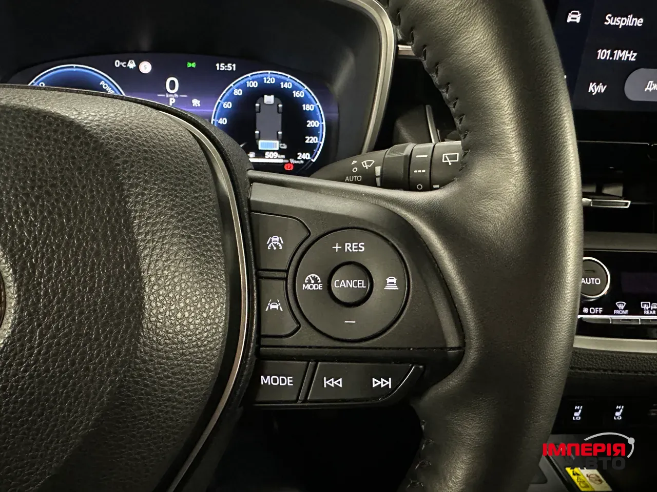 Toyota Corolla Cross - фото 20