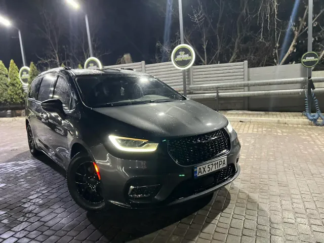 Chrysler Pacifica - фото 5