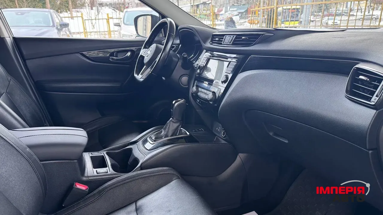 Nissan Rogue Sport - фото 5