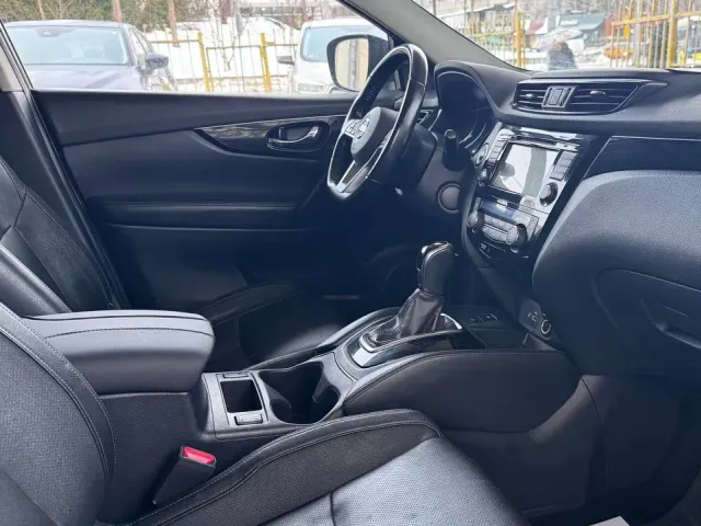 Nissan Rogue Sport - фото 5