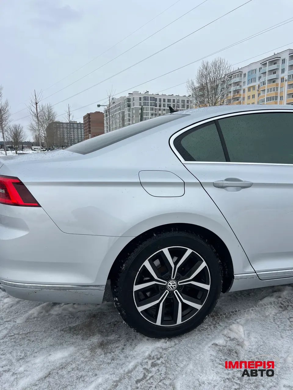 Volkswagen Passat - фото 11