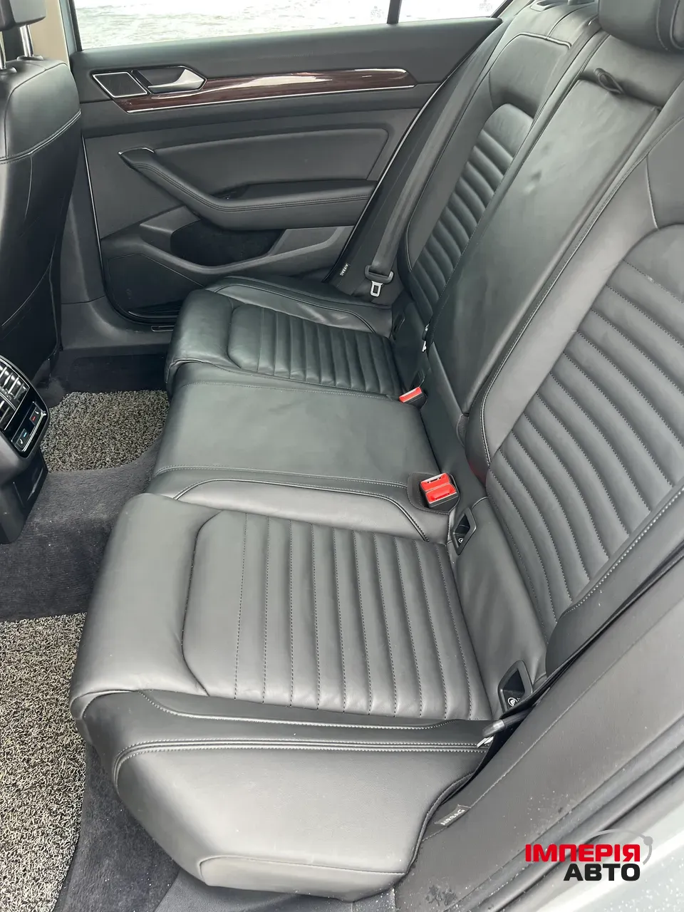 Volkswagen Passat - фото 76