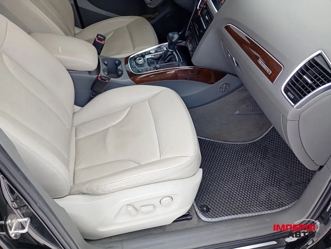 Audi Q5 - фото 24