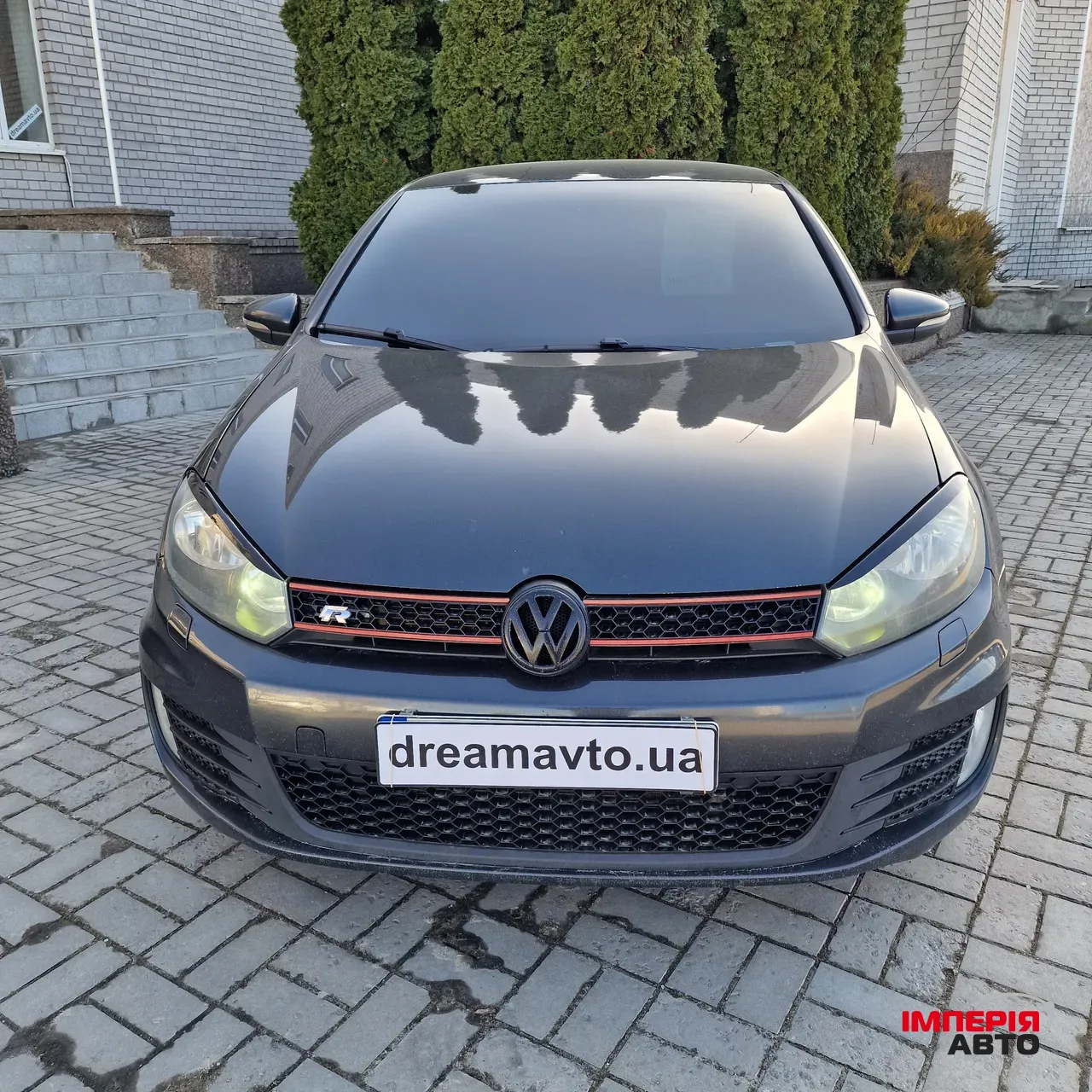 Volkswagen Golf GTI - фото 1