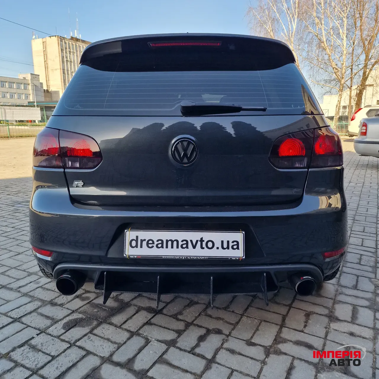 Volkswagen Golf GTI - фото 5