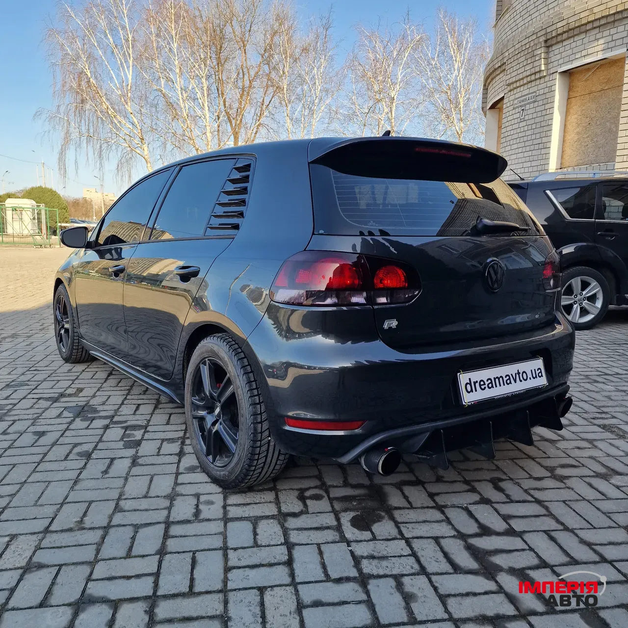 Volkswagen Golf GTI - фото 4