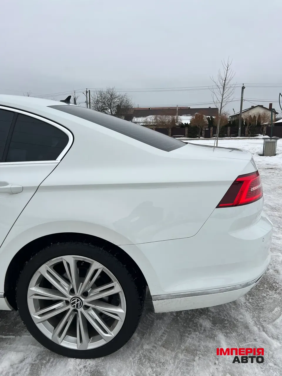 Volkswagen Passat - фото 6