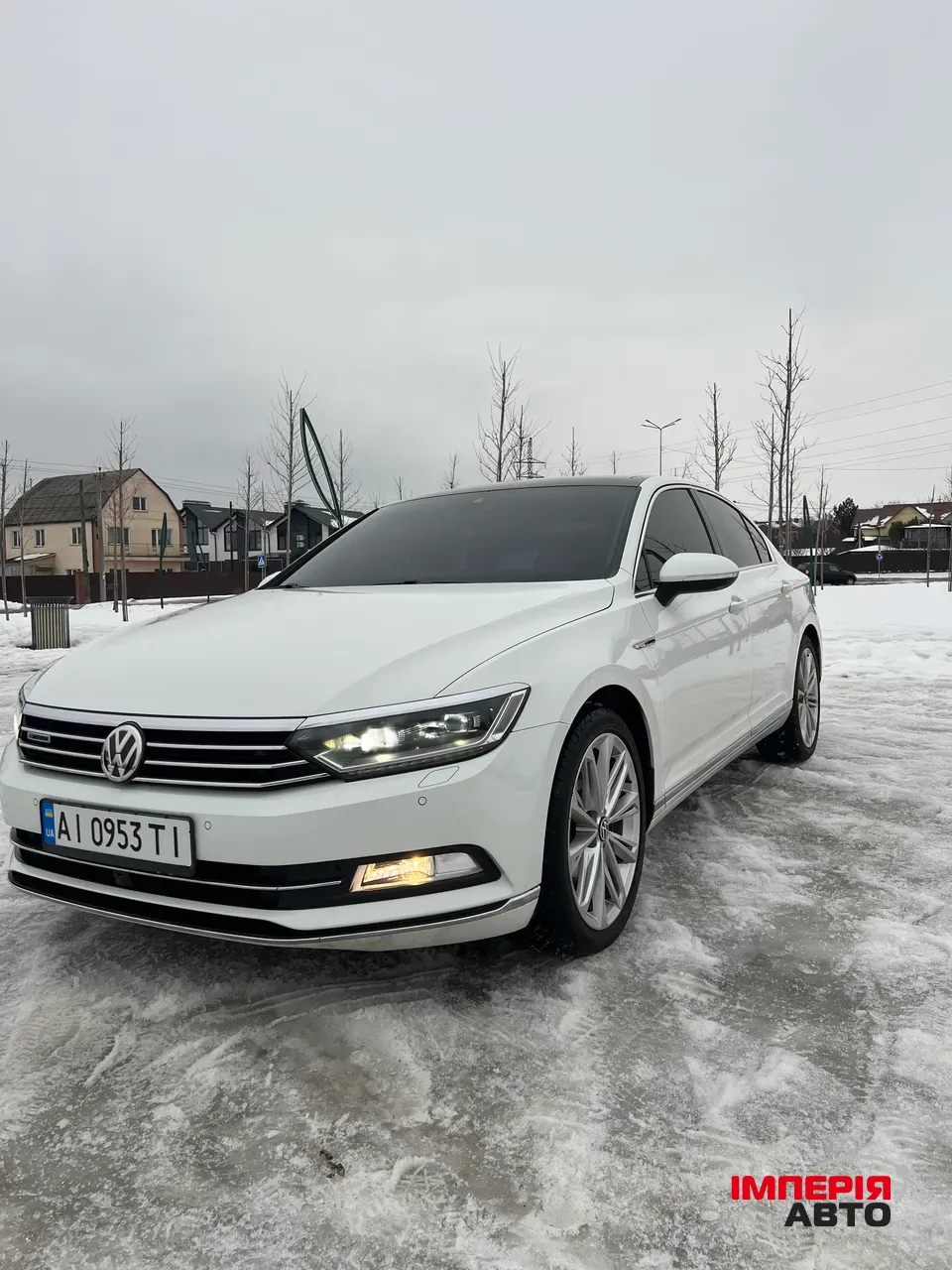 Volkswagen Passat - фото 2