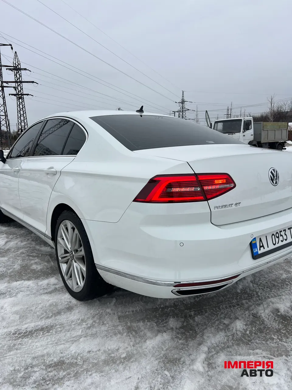 Volkswagen Passat - фото 7