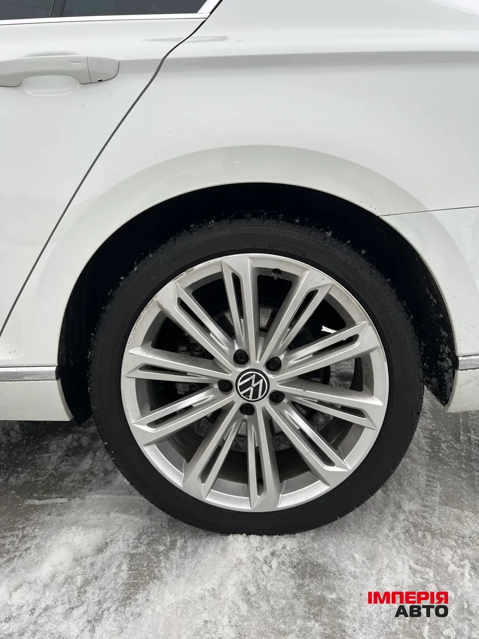 Volkswagen Passat - фото 20