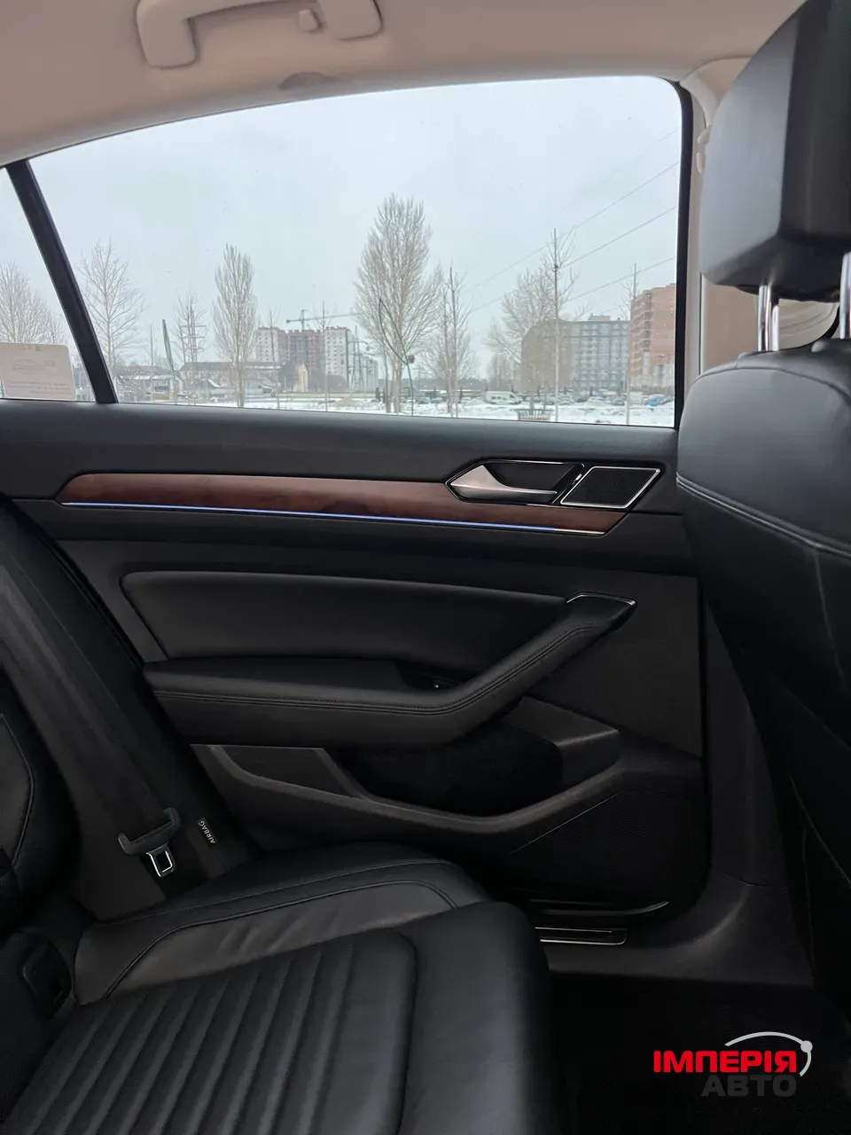 Volkswagen Passat - фото 55