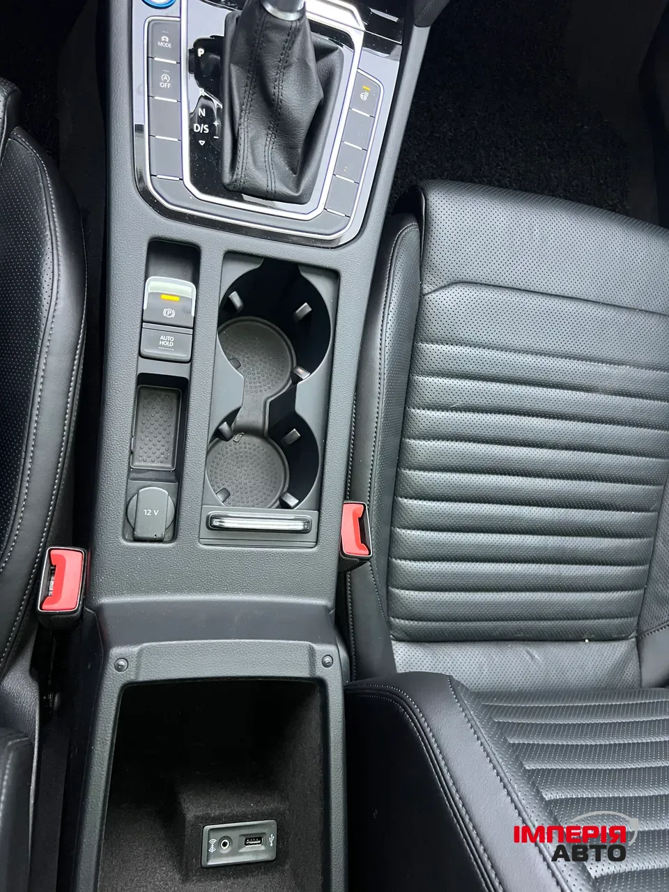 Volkswagen Passat - фото 42