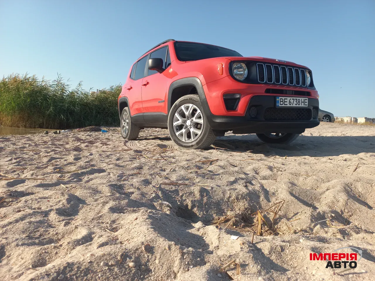 Jeep Renegade - фото 8