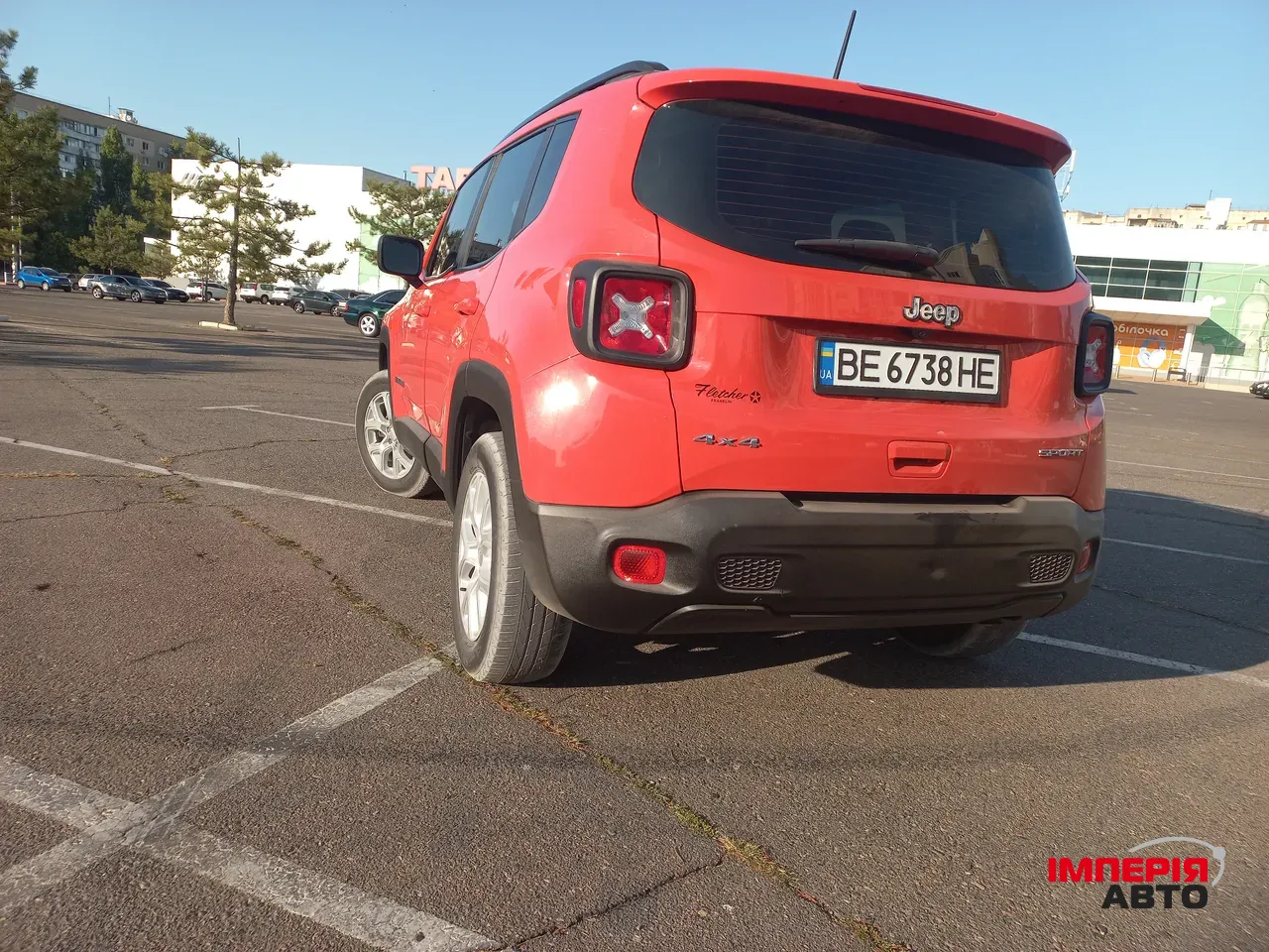 Jeep Renegade - фото 6